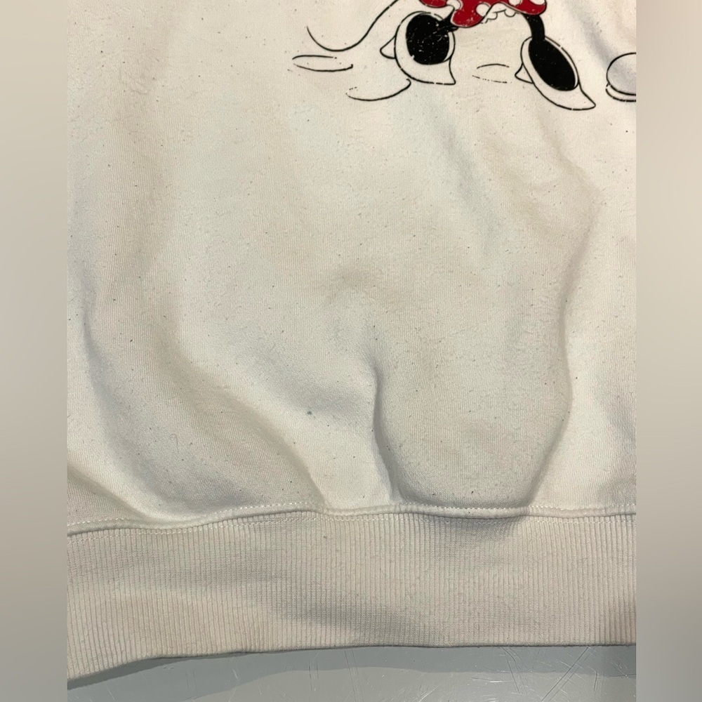 H&M x Disney Mickey and Minnie Mouse Christmas Crewneck Sweatshirt - Picture 8 of 10